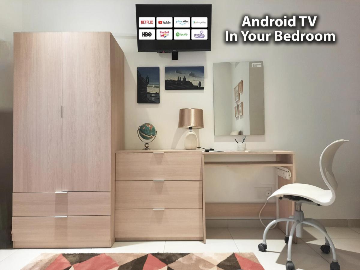 Cozy Rooms - Great Bus Connections - Free Parking موستا المظهر الخارجي الصورة